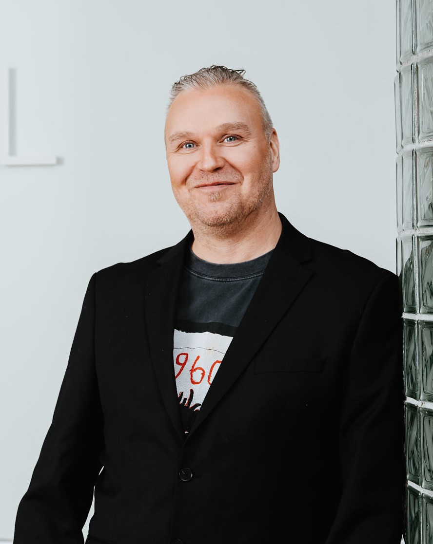 Webropol konsernin asiakaspalvelupäällikkö Jan Holmberg.